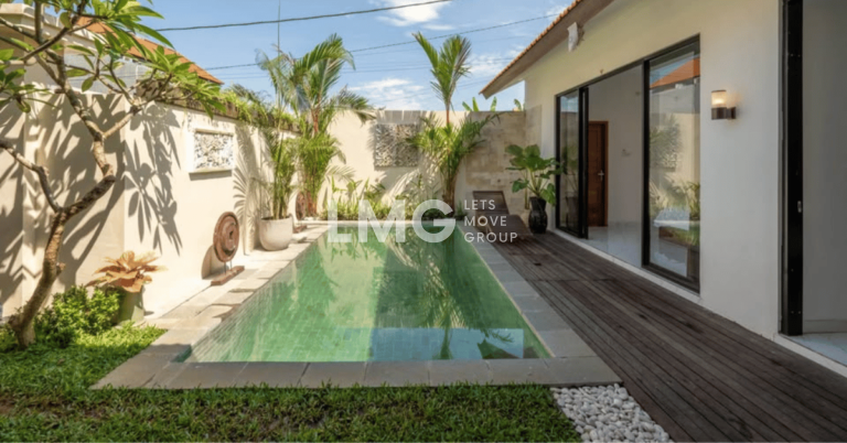 Swimming Pool - Clarity Villa